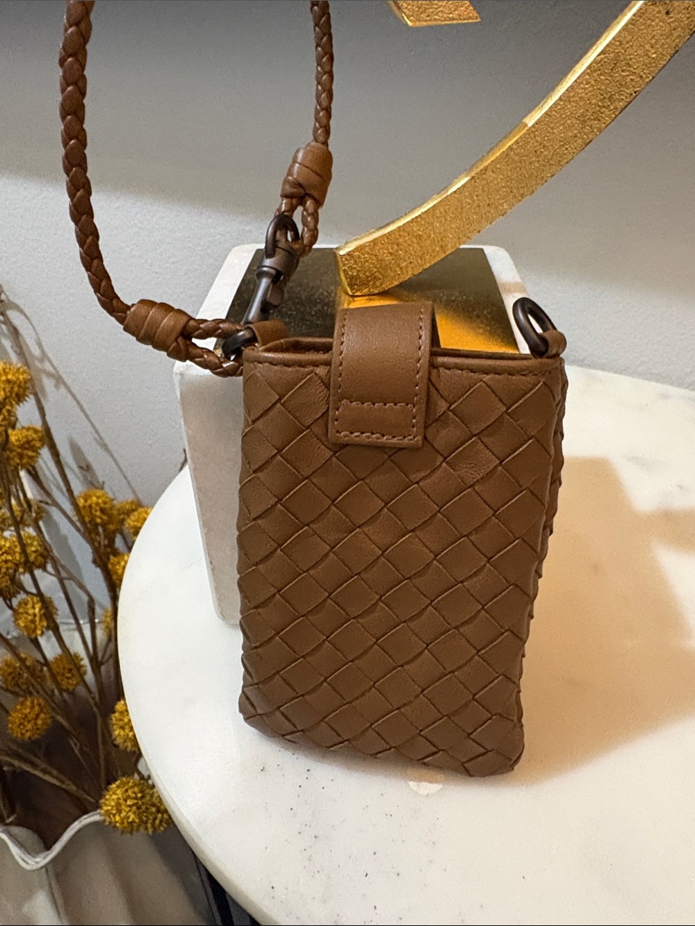 Authentic Bottega Veneta Brown Intrecciato Woven Crossbody Pouch